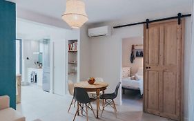 Malaga Beach House, 2 City Bikes, 2 Children'S Bikes, Wifi, Big Terrace, Bbq, Family, Childfriendly