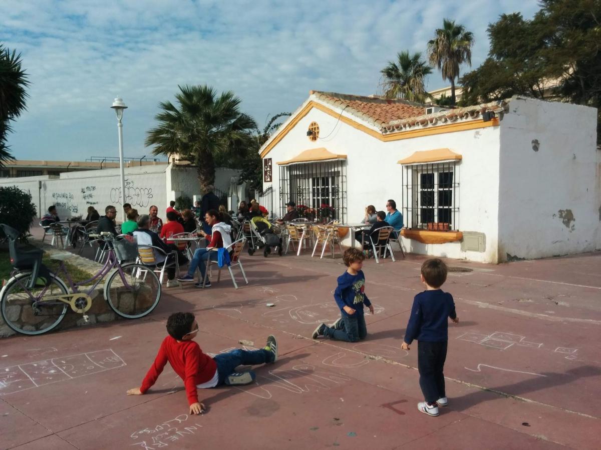 Malaga Beach House, 2 City Bikes, 2 Children'S Bikes, Wifi, Big Terrace, Bbq, Family, Childfriendly Buitenkant foto