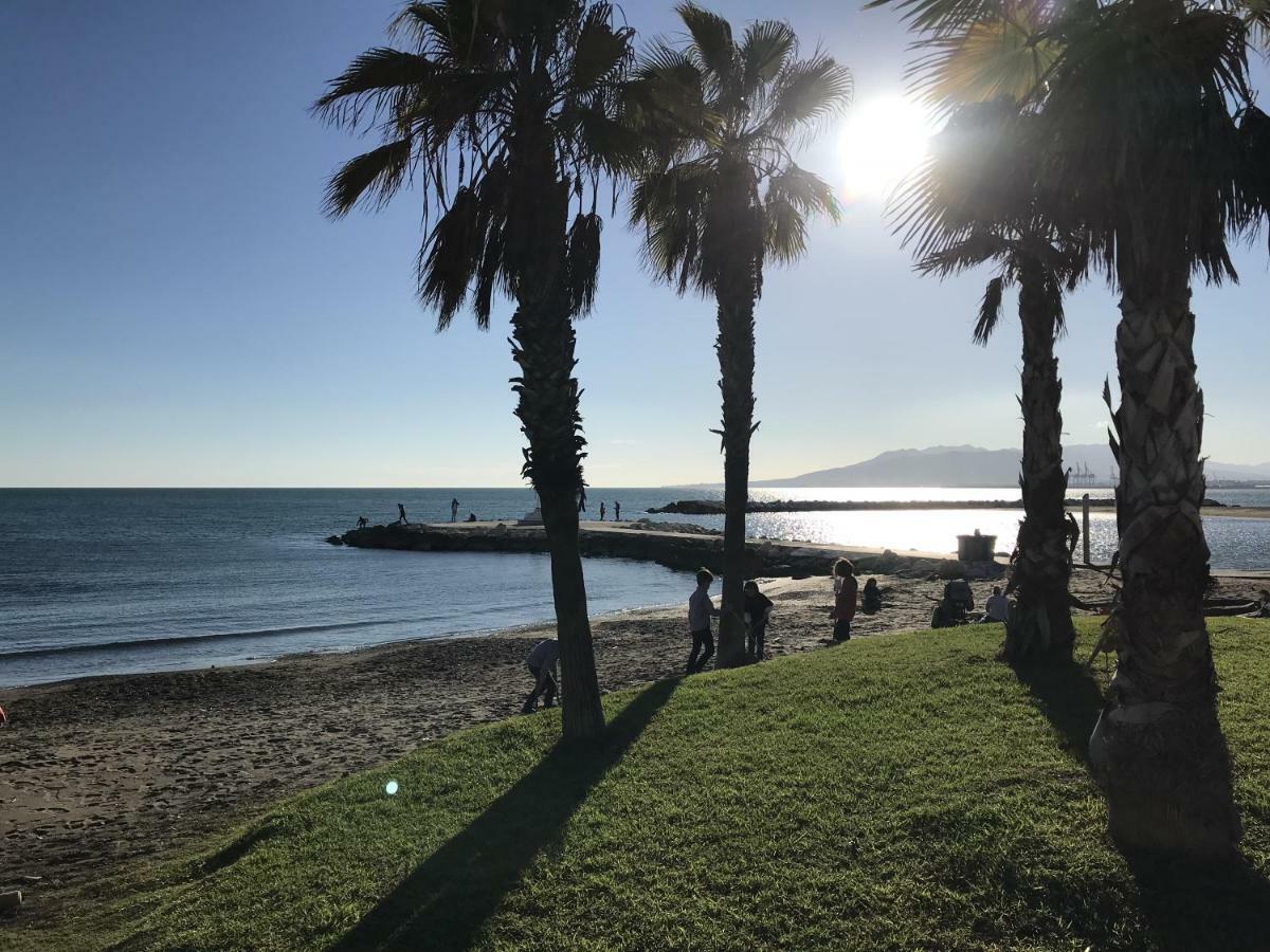 Malaga Beach House, 2 City Bikes, 2 Children'S Bikes, Wifi, Big Terrace, Bbq, Family, Childfriendly Buitenkant foto