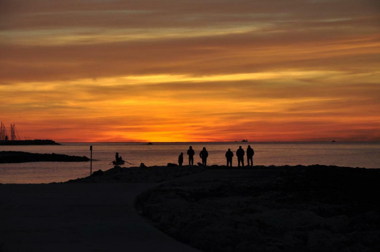 Malaga Beach House, 2 City Bikes, 2 Children'S Bikes, Wifi, Big Terrace, Bbq, Family, Childfriendly Buitenkant foto